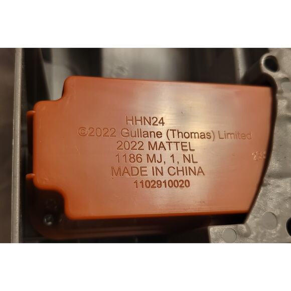 Thomas & Friends Sodor Take Along Playset w Thomas The Train Engine Portable - Picture 6 of 16